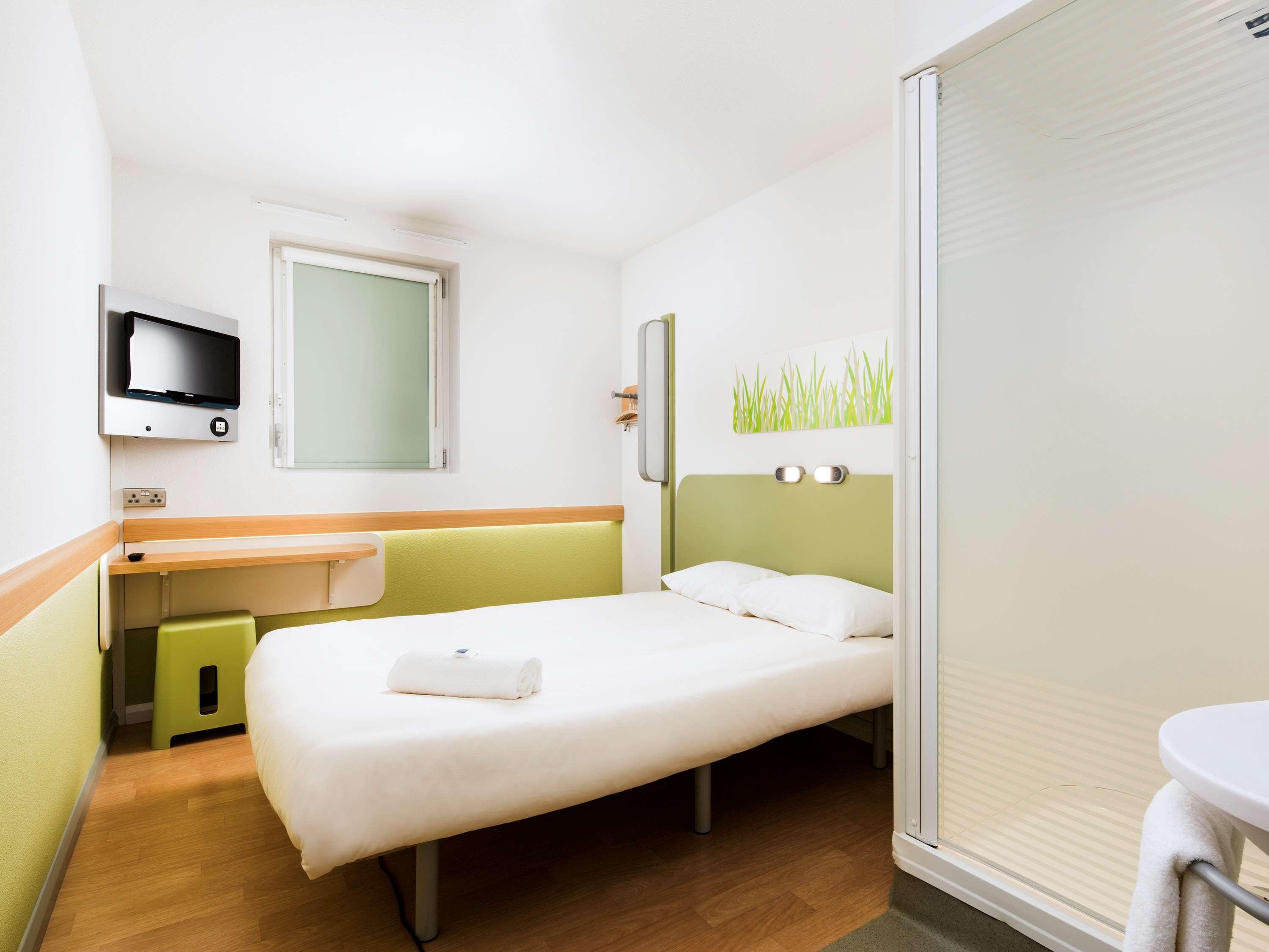 Ibis Budget London Whitechapel - Brick Lane Exterior photo