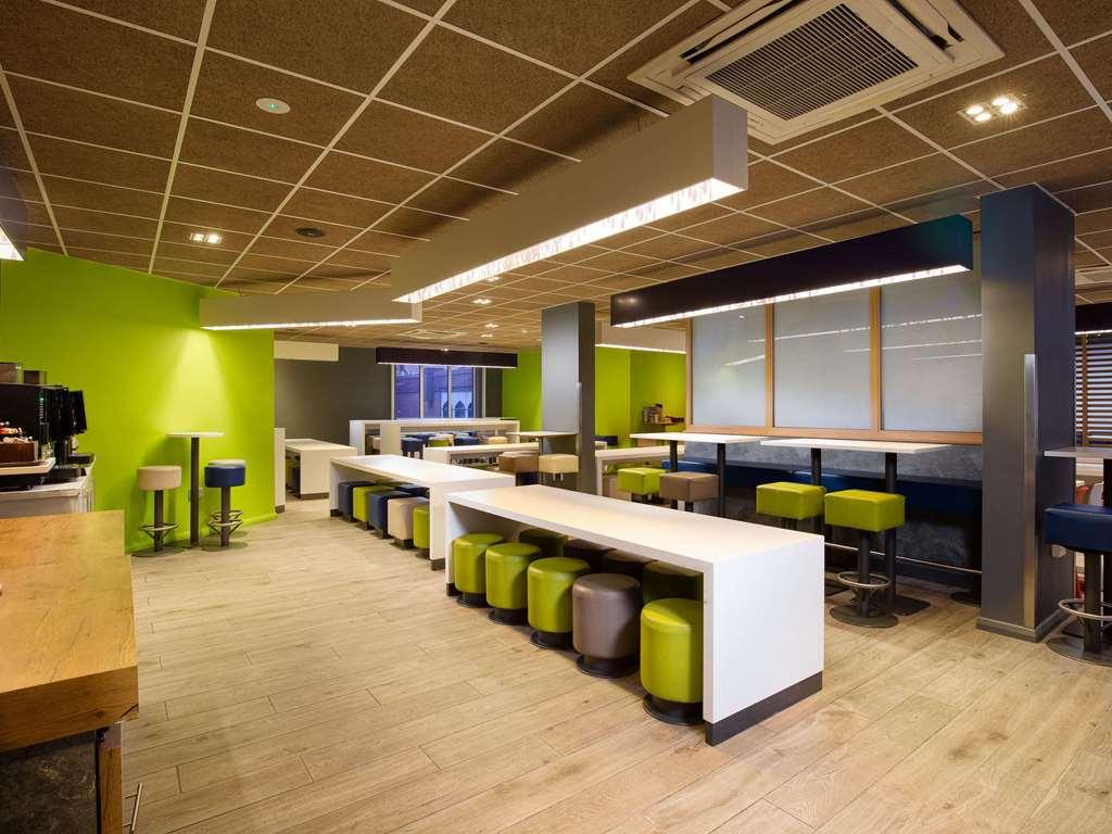 Ibis Budget London Whitechapel - Brick Lane Restaurant photo